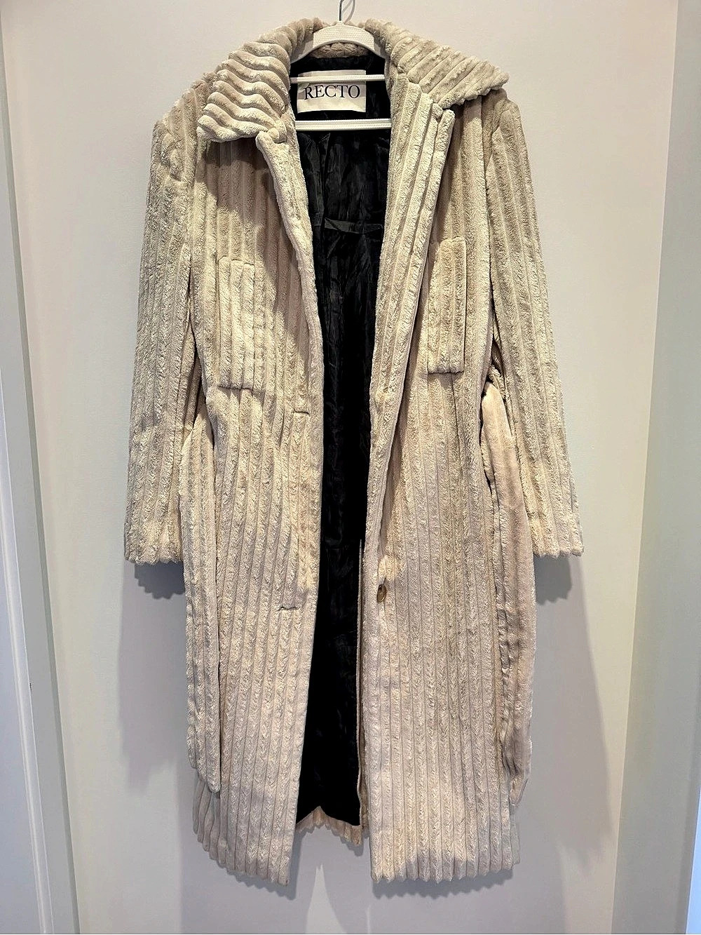 RECTO Cream Hooded Belted Coat Size XS Like New